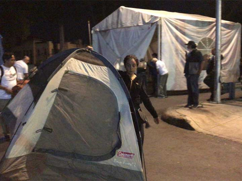 Amieva dialoga con vecinos del Multifamiliar Tlalpan, quitan bloqueo Amieva dialoga con vecinos del Multifamiliar Tlalpan, quitan bloqueo