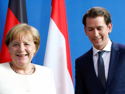 Merkel llama a unidad en política migratoria, bajo presión de UE (Foto: Reuters) Merkel llama a unidad en política migratoria, bajo presión de UE (Foto: Reuters)