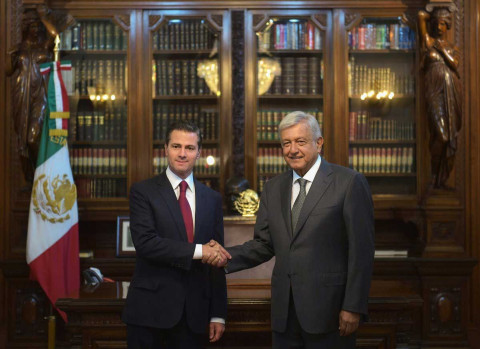 El presidente Enrique Peña Nieto recibió al virtual presidente Andrés Manuel López Obrador en Palacio Nacional 