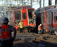 Choque de trenes causado por riel roto
