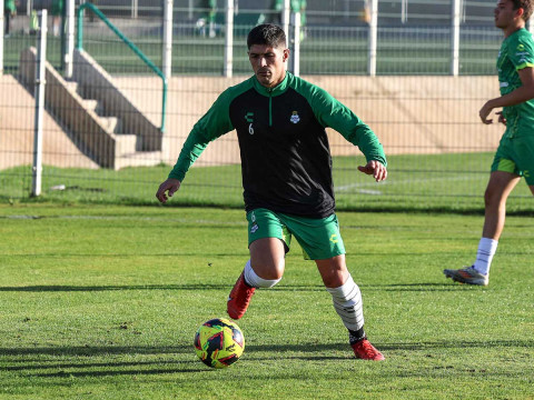 Javier Güémez entrenando con Santos Laguna. (Foto: Club Santos)