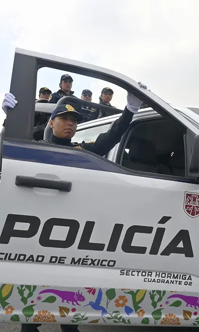 Estrenan 3 mil 500 patrullas para vigilar la CDMX