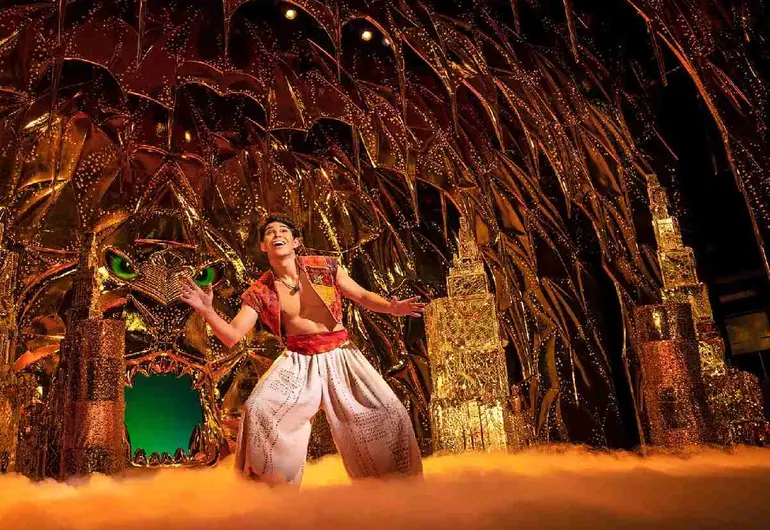 'Aladdín, el musical' celebra 500 funciones con María José como madrina ...