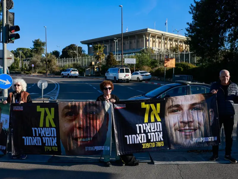 Mil presos por 33 rehenes israelíes en primera fase de tregua en Gaza