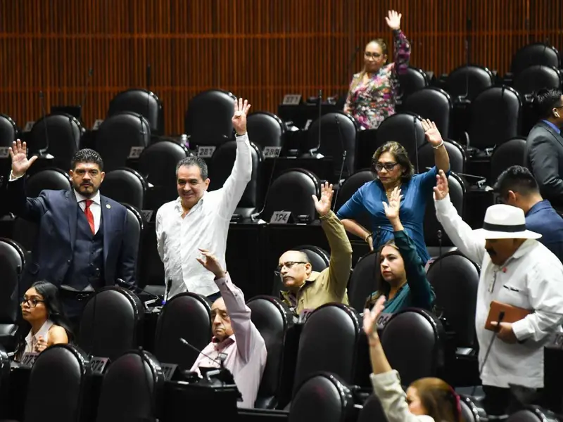 Diputados aprueban reforma a Ley de Adquisiciones