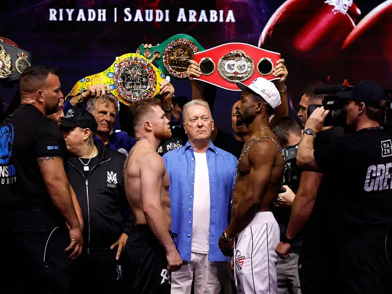 Canelo Álvarez vs William Scull