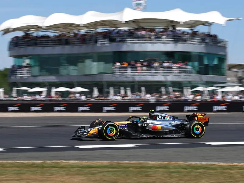 Lando Norris en la práctica 2 en Gran Bretaña