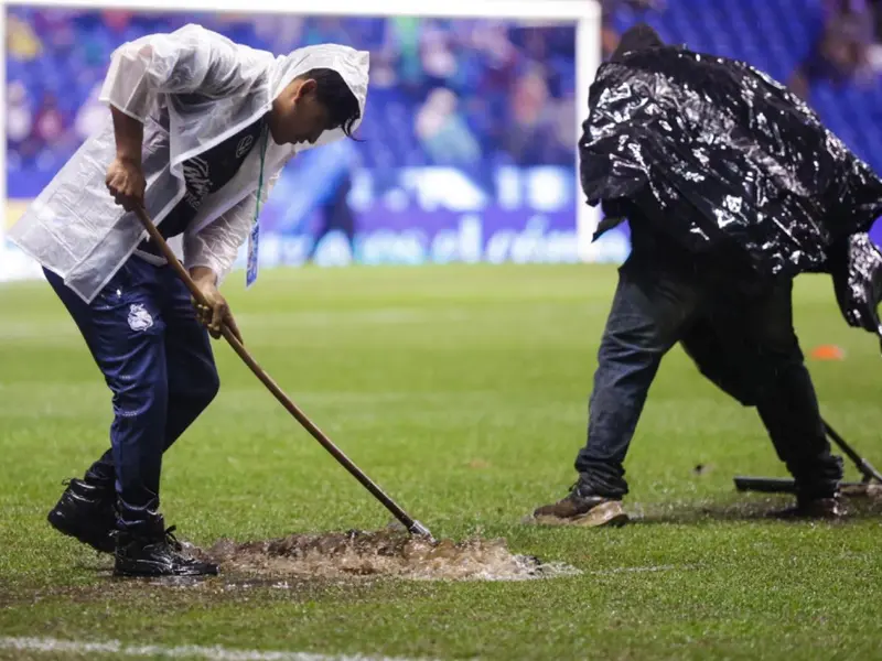 Puebla vs Guadalajara, reprogramado para el sábado por una tormenta
