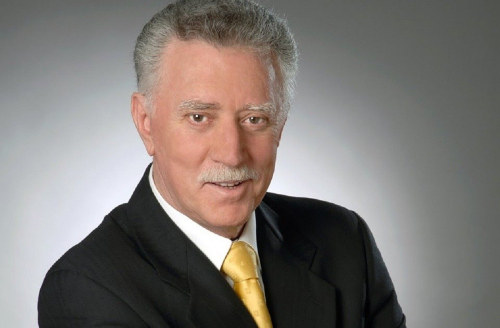 julio alcázar