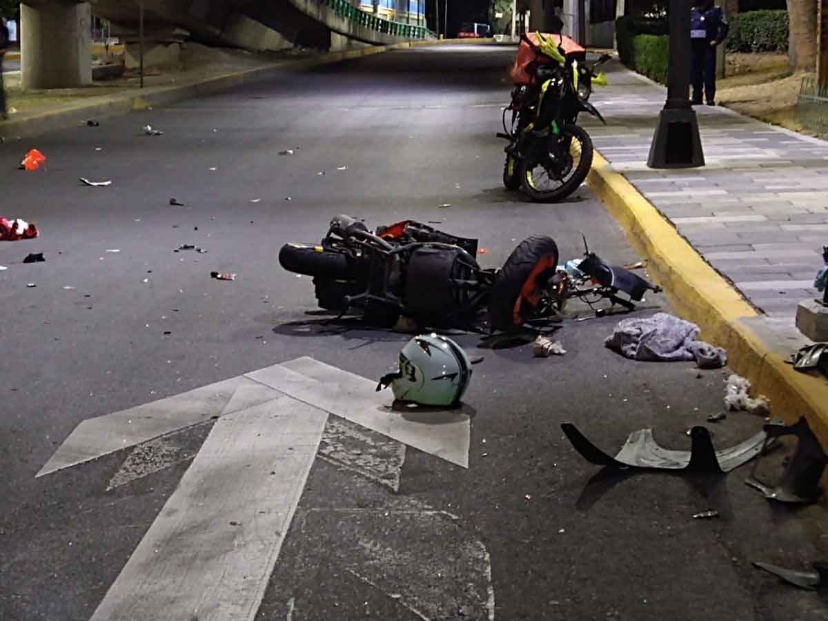 Sujeto arrolla a motociclista y se da a la fuga en en la avenida San ...
