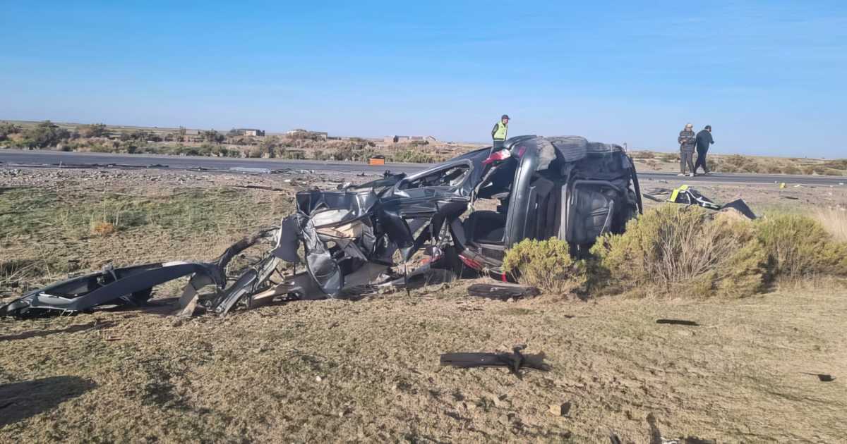 Accidente vial en Bolivia deja al menos 7 muertos