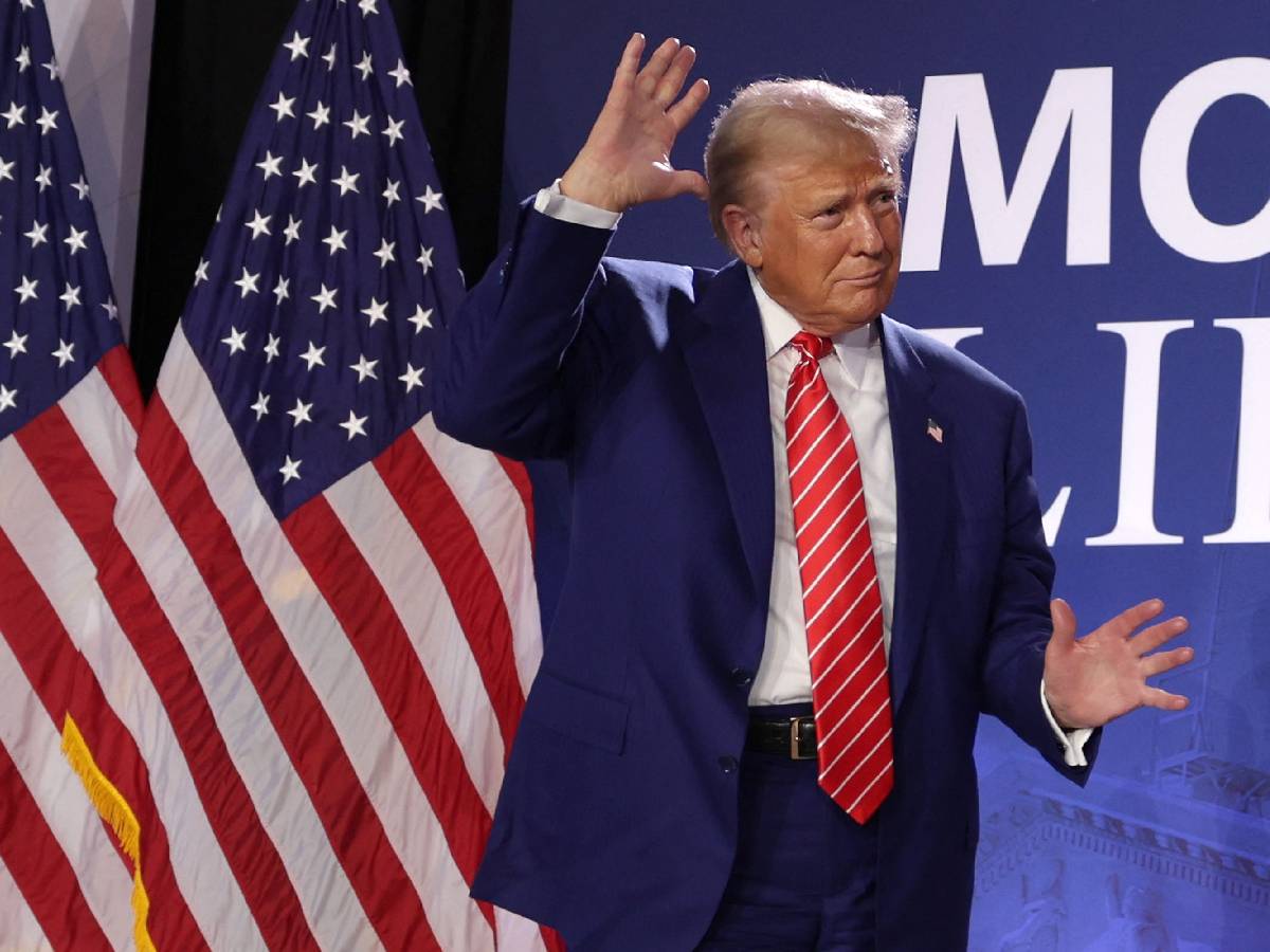Trump asegura tener un plan "sorpresa" para terminar la guerra en Ucrania