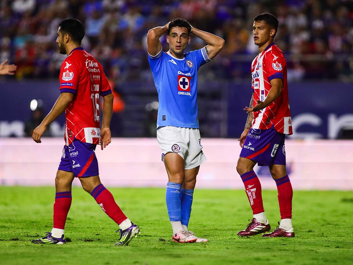 Atlético de San Luis da la sorpresa y termina el invicto de Cruz Azul