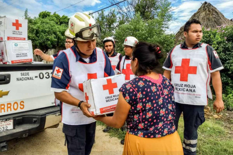 Cruz Roja Mexicana envía 130 toneladas de ayuda a Guatemala. Imagen tomada de Twitter: @CruzRoja_MX Cruz Roja Mexicana envía 130 toneladas de ayuda a Guatemala. Imagen tomada de Twitter: @CruzRoja_MX