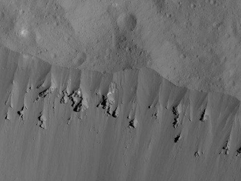 Nasa muestra en imágenes del planeta enano Ceres  (Foto: AP)