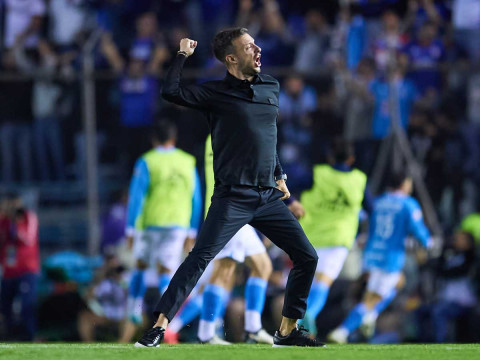 Martín Anselmi celebrando eufórico. (Mexsport)