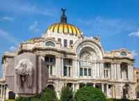 ¿Por qué hay cabezas de perro en el Palacio de Bellas Artes? | Foto: Canva / X Bellas Artes